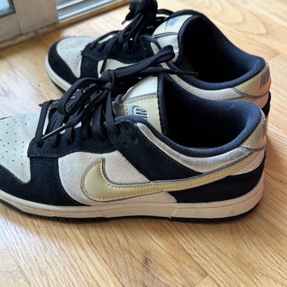 Nike Dunk LX - Picture 4 of 6